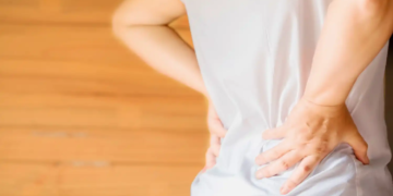 The Morning Trap – Why Early Stretching Can Worsen Back Pain